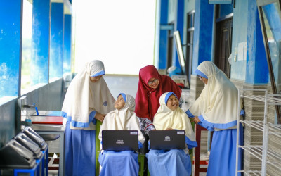 Pembelajaran Berbasis Teknologi